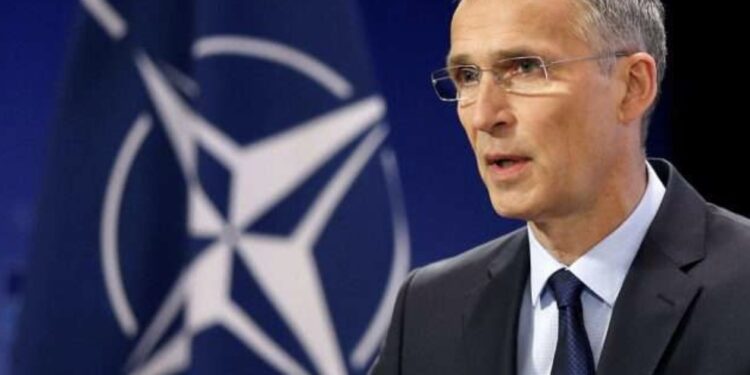 NATO-ja zotohet se do t’i ndihmojë Ukrainës për aq kohë sa të ketë nevojë