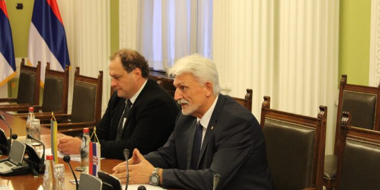 Ukraina s’do ta njohë Kosovën, thotë ambasadori i saj në Beograd