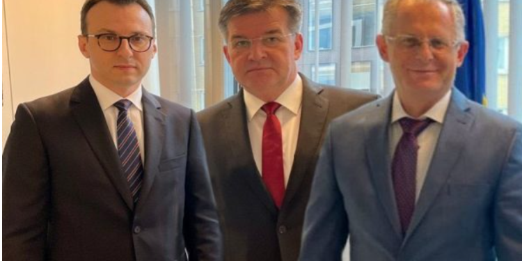 Ekskluzive: Kosova dhe Serbia arrijnë marrëveshje në Bruksel, kështu janë pajtuar për mënyrën e formimit të Asociacionit