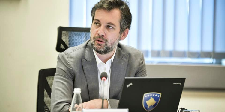 Provokimet e serbëve në Katar, Çeku i quan mesazhe gjenocidale ndaj Kosovës