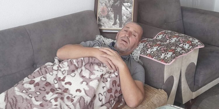 Kërkohet ndihmë për Bedri Hysenin veteranin e UÇK-së nga Brigada “141 Mehë Uka”, i duhet operim në kokë jashtë vendit