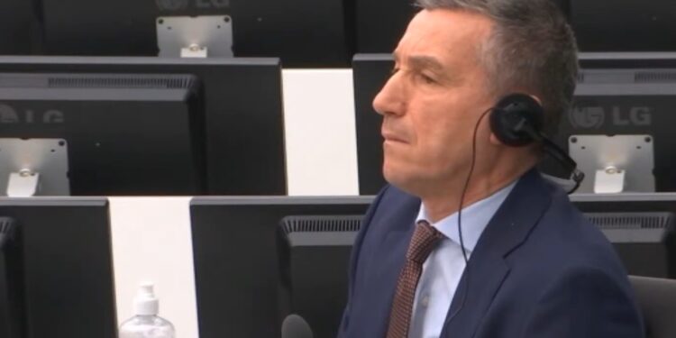 Avokati i Veselit përmend falsifikime të intelegjencës ruse e serbe në proces, mbyllet seanca për pak kohë