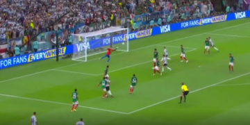 Çfarë goli i bukur nga Fernandez, Argjentina dyfishon epërsinë ndaj Meksikës