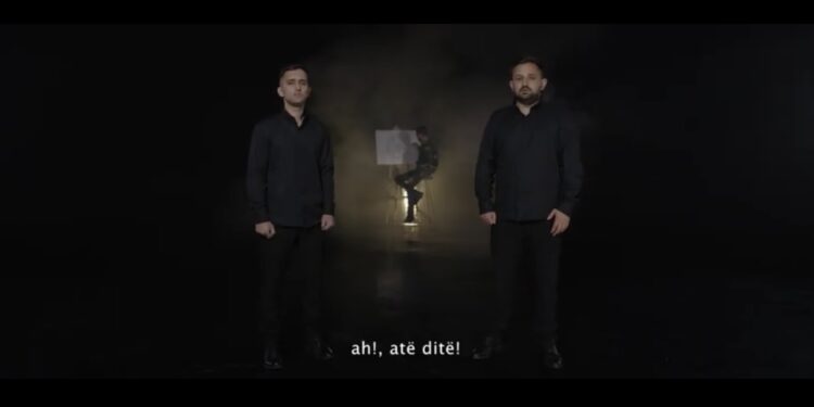 Ismet dhe Shpëtim Gashi i kushtojnë këngë babait dëshmor (VIDEO)