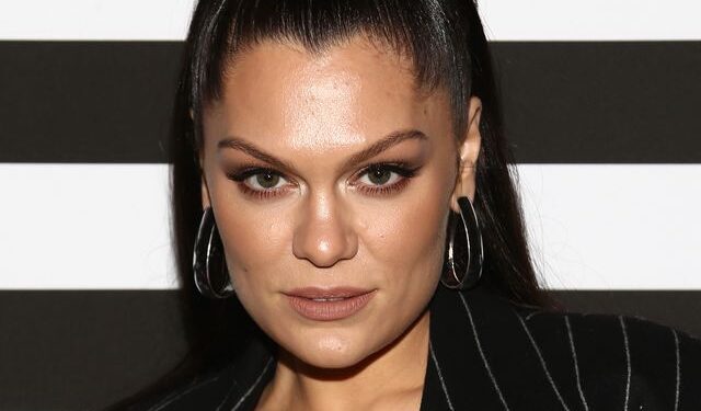 “Ëngjëlli im, të ndjej kudo”/ Jessie J flet për fëmijën e saj të ndjerë