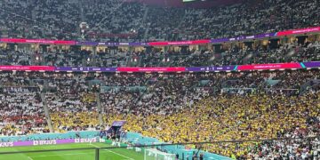 Ekuadorianëve iu mbaron durimi, kërkojnë birra gjatë ndeshjes me Katarin