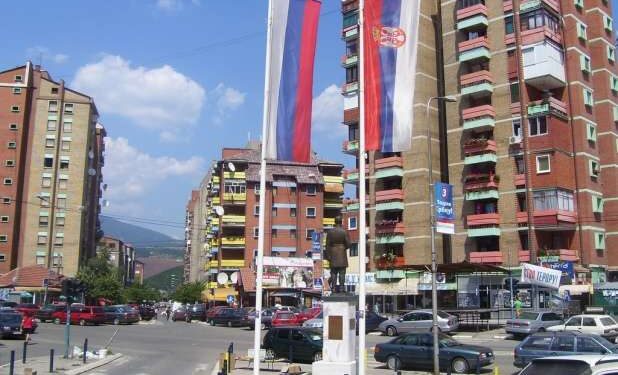 ‘KFOR-i gati’, ‘Të themelohet Asociacioni’: Çfarë thanë ndërkombëtarët pas zhvillimeve të djeshme në veri?