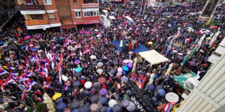 Eksperti i sigurisë: Manipulim, në protestën e sotme nuk ishin 10 mijë protestues