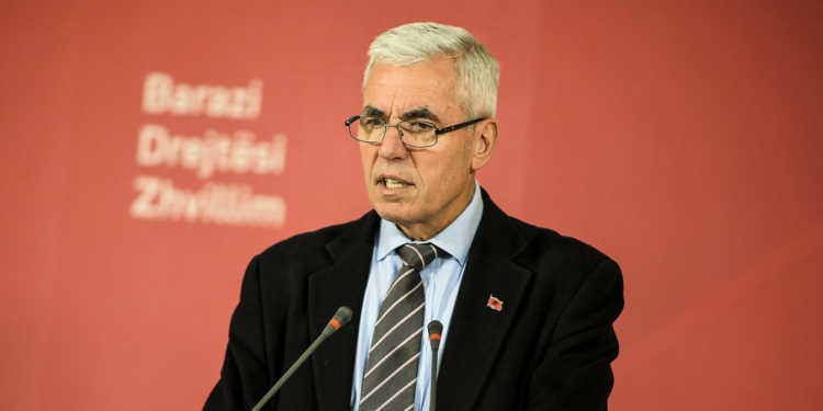 Paralajmëron Sami Kurteshi: Qeveria dhe qytetarët të përgatiten për çdo sulm nga Serbia