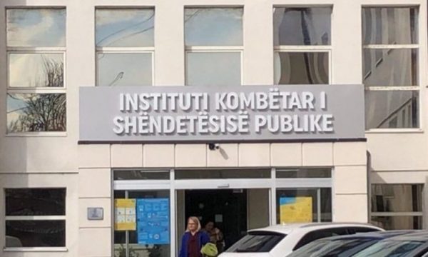 IKSHPK-ja njofton se në cilat qytete përmbushen standardet për ujë të pijshëm