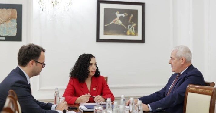Zhvillimet në Veri, Presidentja Osmani pret në takim Xhelal Sveçlën