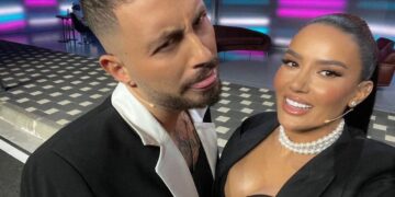 “Ku është?”/ Ia dhuroi për 3-vjetorin e lidhjes, Donald Veshaj i kërkon publikisht varësen Bora Zemanit