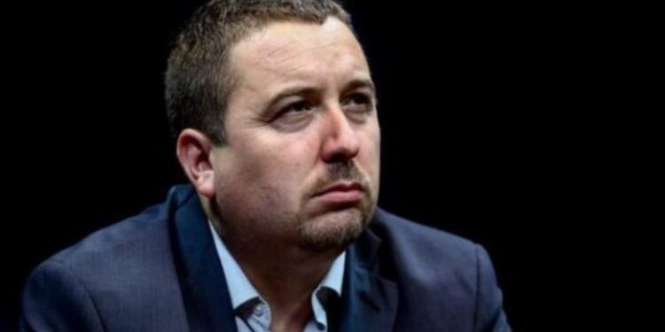 Latifi: Na shkoi jeta duke u dalldisë për sukseset e shteteve tjera në futboll