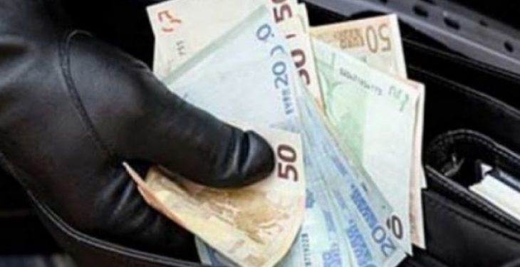 Mashtrohet familja nga Mitrovica, japin 20 mijë euro për një tokë dhe një depo – i dyshuari nuk bëhet i ‘gjallë’