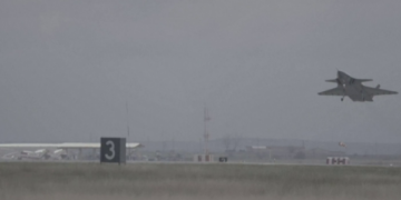 Avioni-dron është gati, “Molla e Kuqe” e Turqisë kryen fluturimin e parë