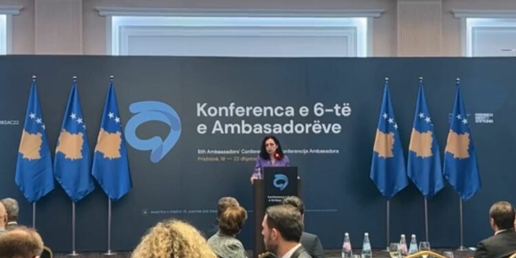 Presidentja Osmani e prerë: Marrëveshja finale me Serbinë duhet të ketë në qendër njohjen reciproke