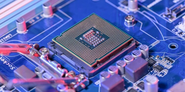 SHBA fut në listën e zezë 36 kompani kineze të mikroçipëve