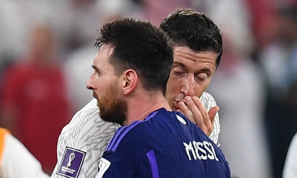 Lewandowski flet rreth përplasjes dhe bisedës me Messin në Botëror