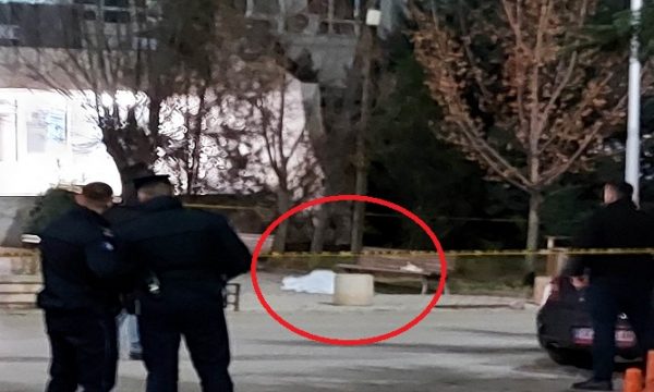 “Foshnja ka mundur të shpëtojë”, po kërkohet dorëheqja e drejtorit të Gjinekologjisë