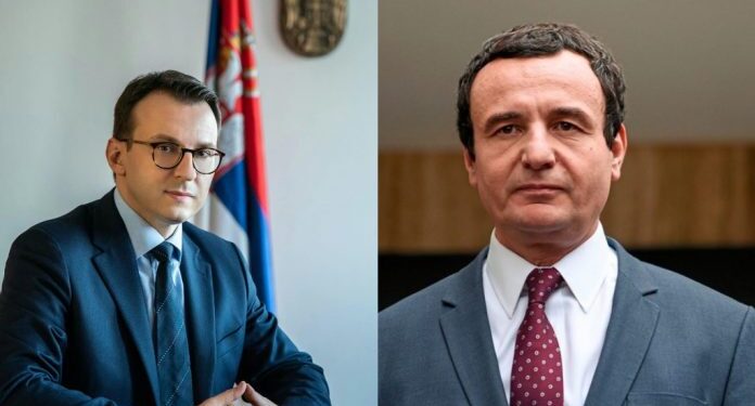 Petkoviq vazhdon viktimizimin: Serbët në barrikada luftojnë thjeshtë për mbijetesë, Kurti po dërgon ROSU-në në veri me gisht në këmbëz