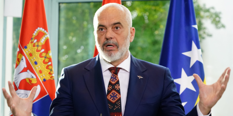 Rama pas tensioneve në veri: BE-ja duhet të thërrasë urgjent tryezën e dialogut