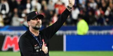 Klopp e krahason Nunezin me Lewandowskin