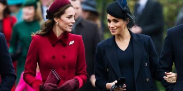 Meghan Markle zbulon takimin e parë me Kate Middleton: Isha me xhinse të grisura dhe zbathur