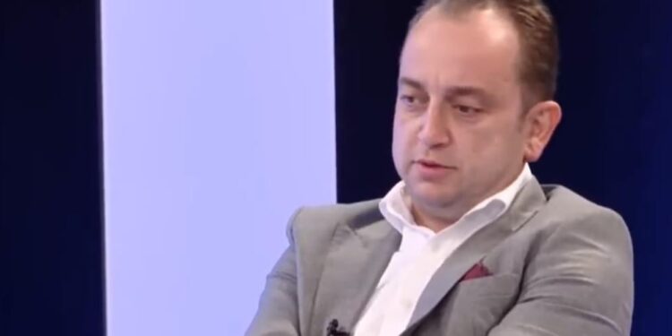 Ahmeti: Sali Mustafa u shpall fajtor për një vrasje që e bënë forcat serbe