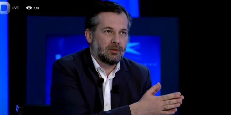 Çeku: Edhe për artefaktet e grabitura nga Serbia do të diskutohet në Bruksel