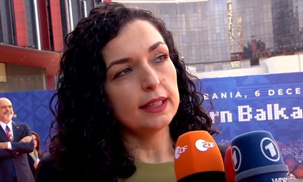 Osmani: Vuçiç produkt i një mendësie që ka ekzistuar në vitet ’90 që çoi në vrasjen e 150 mijë civilëve