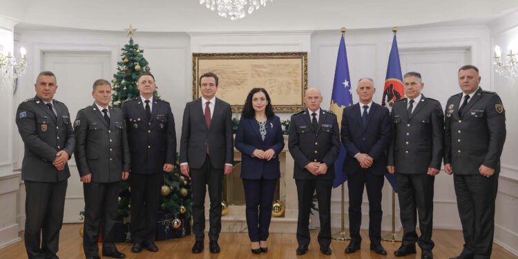 Osmani emëron tre komandantë të Komandave të FSK-së