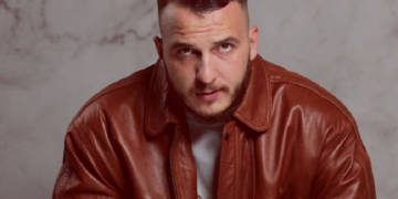 “Shpirtin ma kalle”, Mozzik humb personin e dashur të familjes