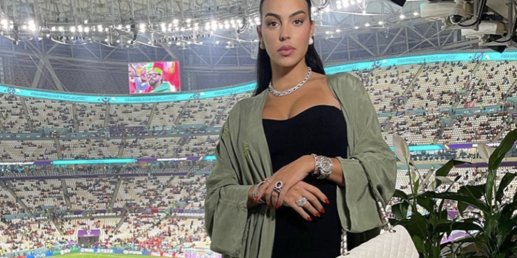 CR7 u fut në fushë afër përfundimit të ndeshjes; Georgina shprehet e pakënaqur