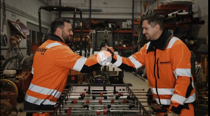 Shqiptari dhe serbi njëzëri: Mbetemi miq edhe pas ndeshjës Zvicër – Serbi