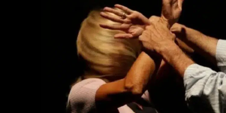 Çifti kosovar shkojnë për vikend në një villë, 36-vjeçari keqtrajton të dashurën: Nuk t’marr se je kur*ë