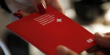 Pse pasaportat zvicerane nuk tregojnë kurrë se ku ka lindur një person?