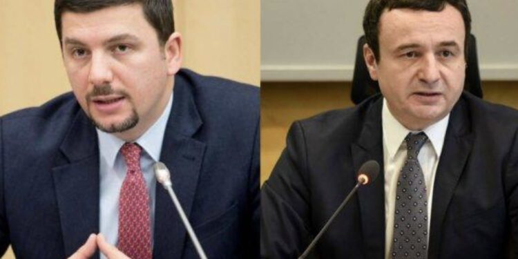 Barrikadat në veri, Krasniqi ia kërkon dorëheqjen Kurtit