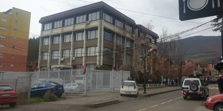 Raportohet se është plagosur një person në Leposaviq
