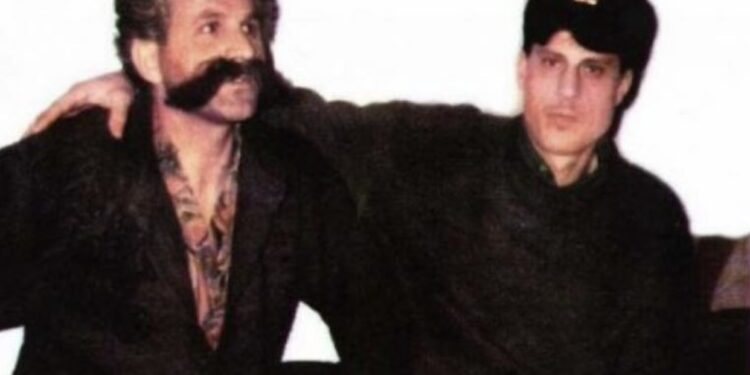 Pse u arrestuan Adem Jashari dhe Hashim Thaçi në Shqipëri, flet Mero Baze
