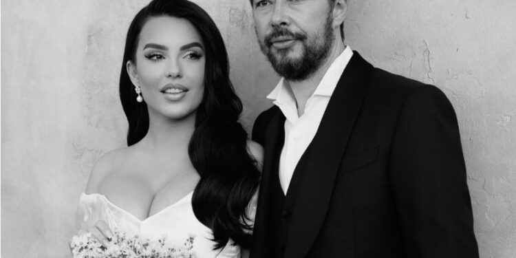 Armina Mevlani shtatzënë?