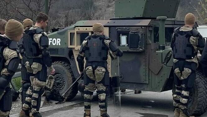 KFOR-i paralajmëron heqjen e barrikadave, por ka një “nëse”