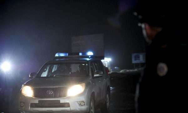 Shkëmbim zjarri në mes grupeve kriminale në veri dhe policisë
