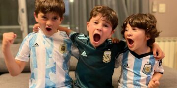 Një ditë para finales, djali i Leo Messit i dërgon letrën emocionuese kombëtares argjentinase