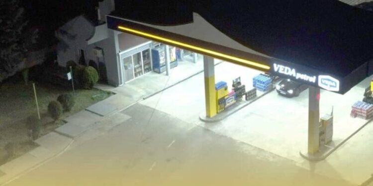 Digjet pompa ‘Veda Petrol’, dëmi rreth 500 mijë euro – arrestohet një person