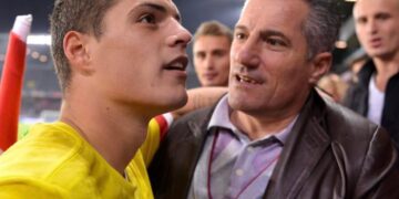 Kur Xhaka rrëfente qysh iu formësua karakteri patriotik: Ma kanë rrahur babain në burgjet serbe, vuajtjet janë thellë te unë