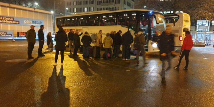 Mbi 1000 bashkatdhetarë ia mësyn masivisht Kosovës me “Sharr Travel”