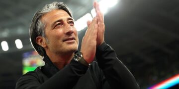 Trajneri i Zvicrës rrezikon të shkarkohet pas humbjes poshtëruese ndaj Portugalisë