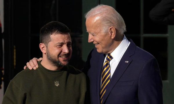 Çfarë fitoi Zelensky nga vizita në Uashington?