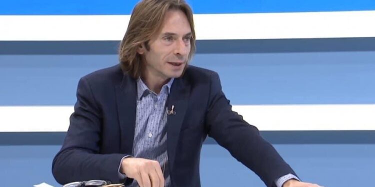 Hoxha i VV-së: Lajçak është përfaqësues i Serbisë në dialog