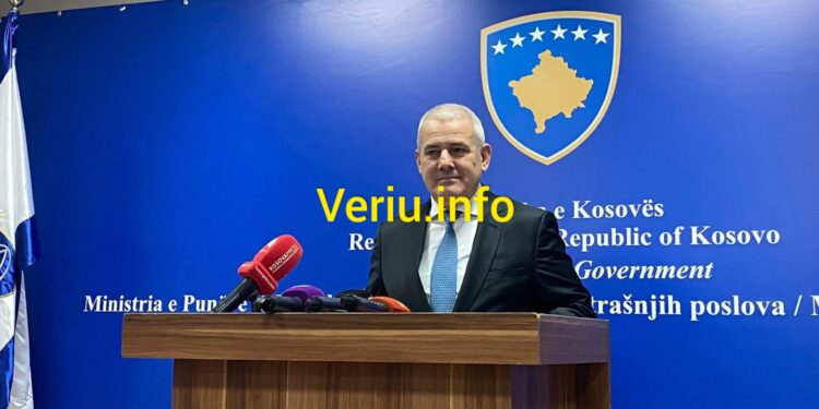 Sveçla nga stacioni policor i Mitrovicës: Një 14 vjeçar është sulmuar te Kroi i Vitakut, ka lëndime trupore